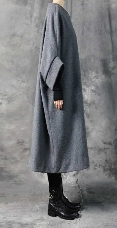 Avangarde Women Coat / Oversized Overlong Wool Long Sleeve Minimalist Style