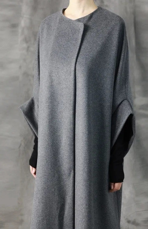 Avangarde Women Coat / Oversized Overlong Wool Long Sleeve Minimalist Style