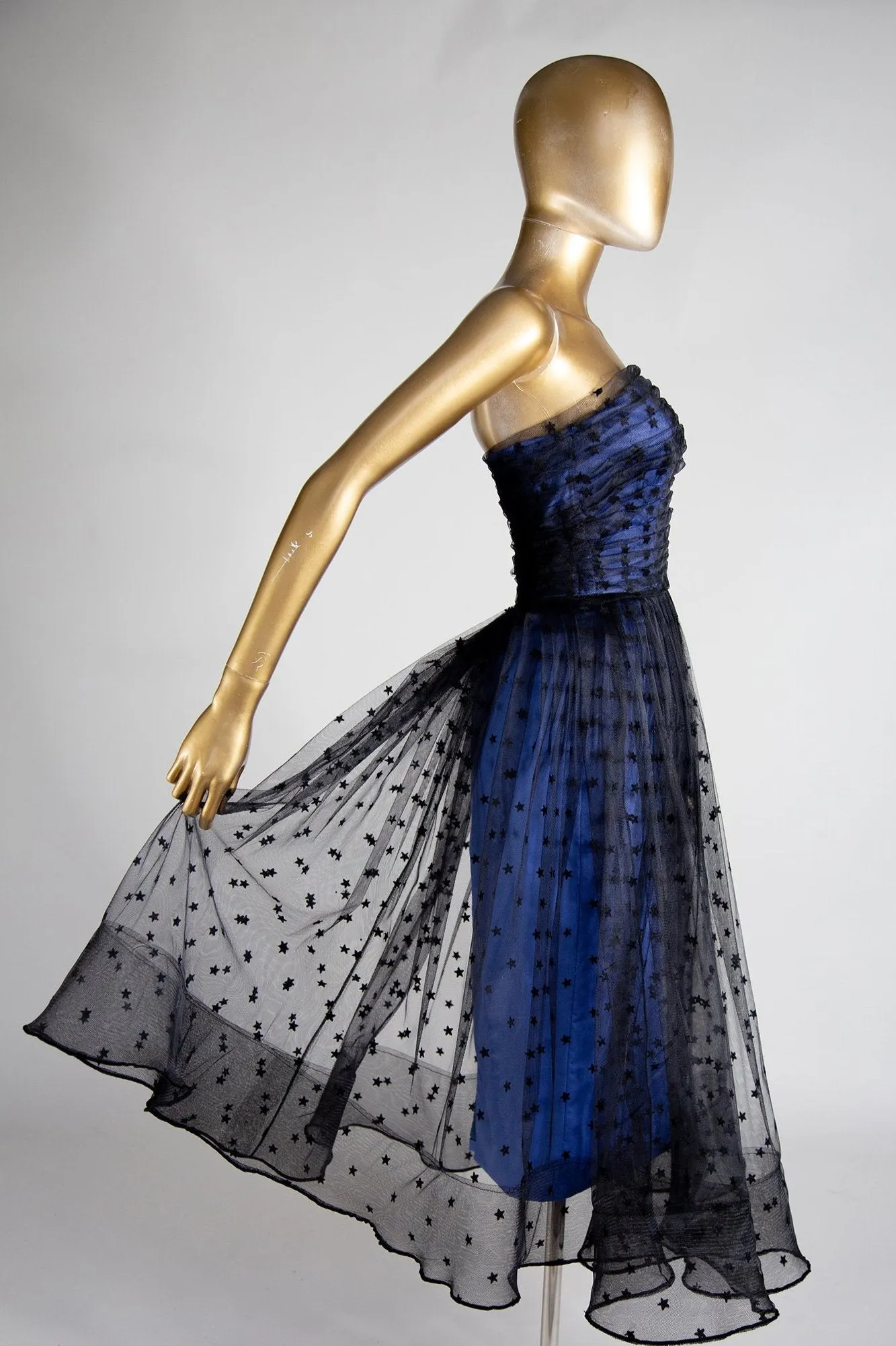 Black Magic - Star Tulle Cocktail Midi Dress