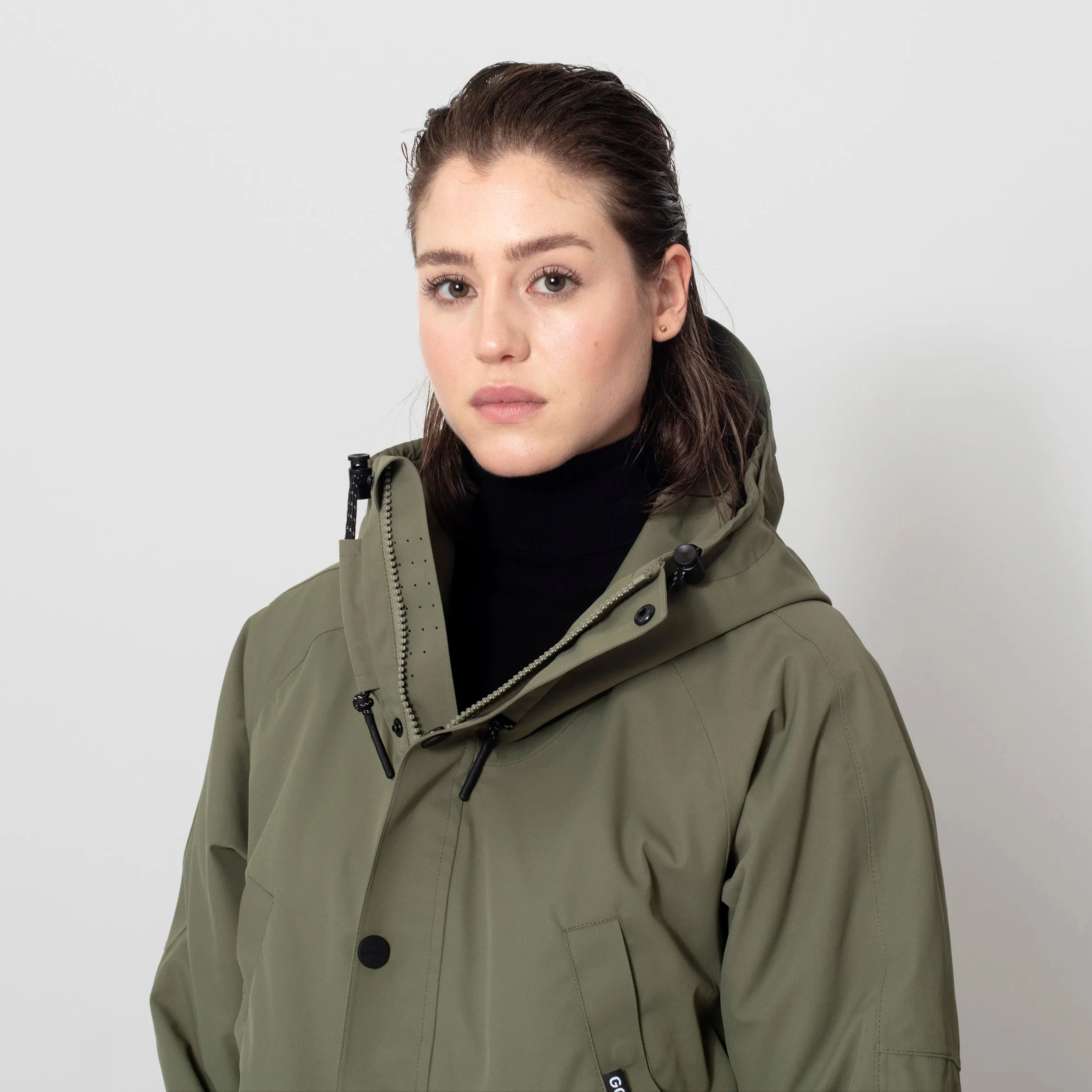 COLD WINTER | deep lichen green