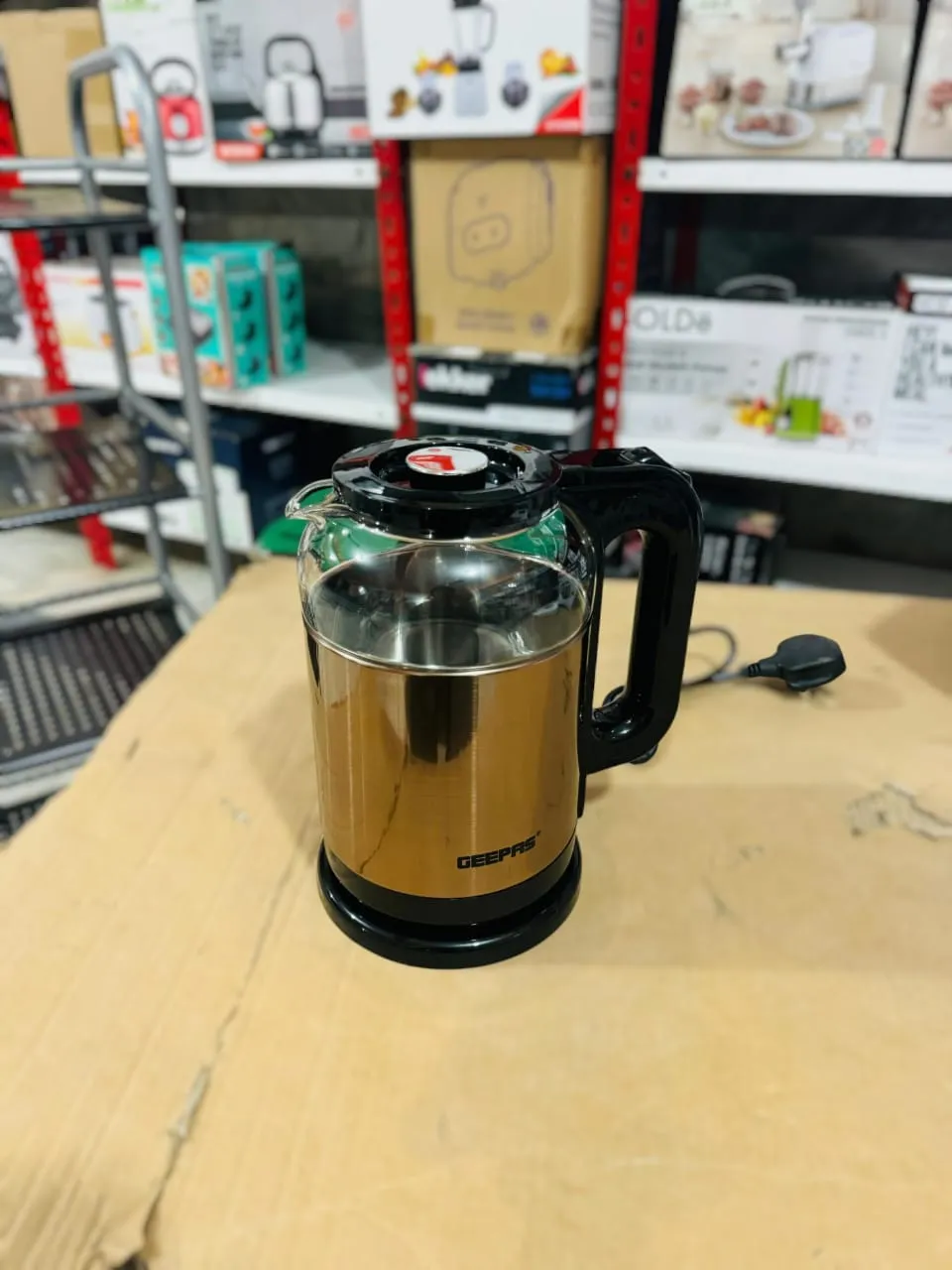 GEEPAS 1.7L Double Layer 1500W Glass Kettle-38063