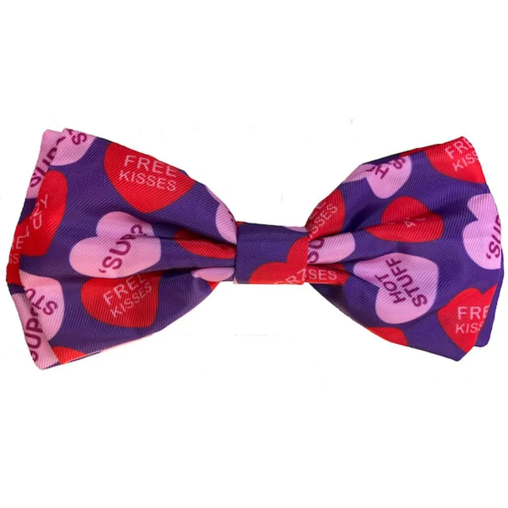 Huxley & Kent Convo Hearts Bow Tie For Cats & Dogs Small