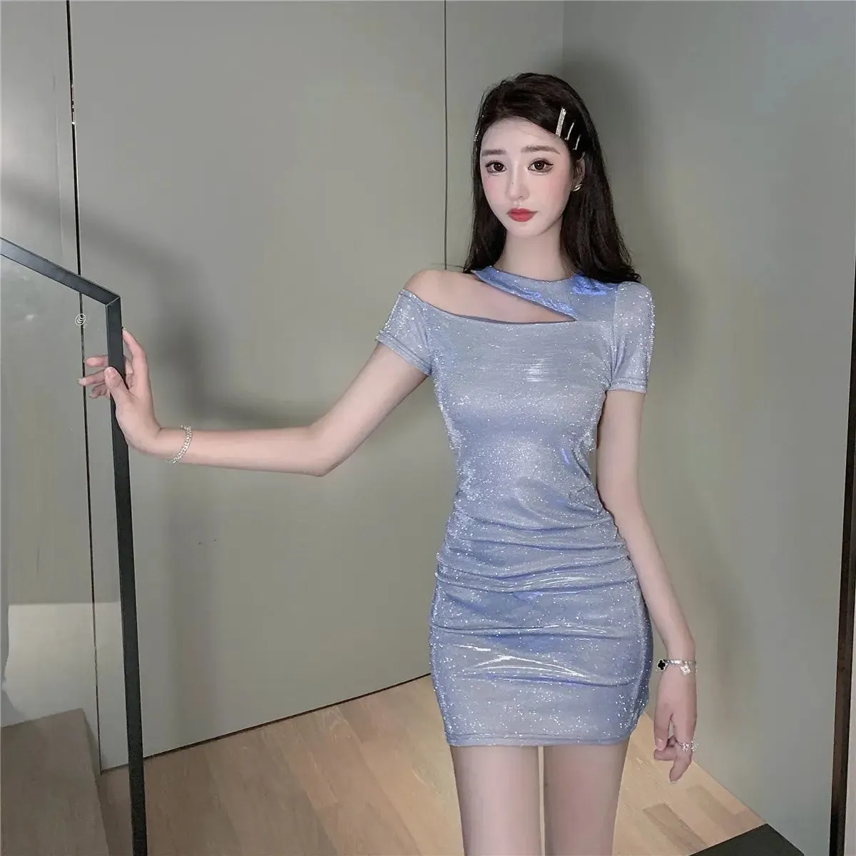 Sexy Strapless Off Shoulder Backless Mini Dress Shiny Bodycon Slim Night Club Party Slim Wrap Short Dresses