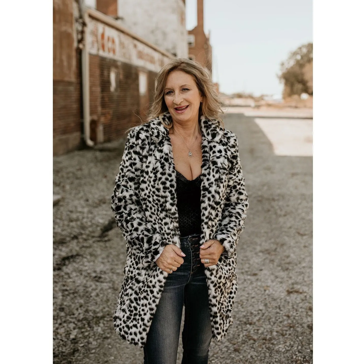 Teddy Lapeled Faux Fur Jacket